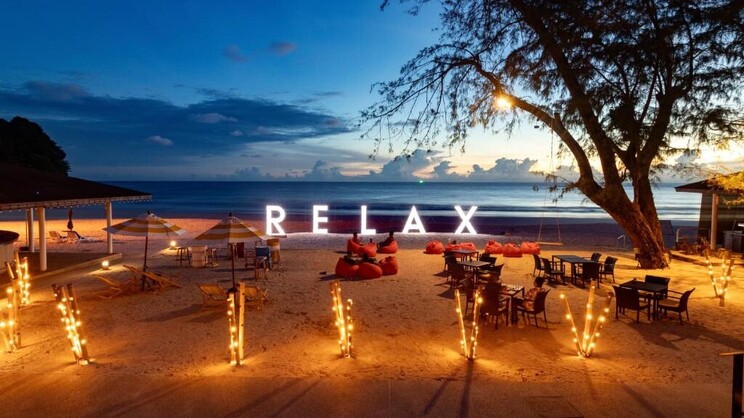 Le Meridien Phuket Beach Resort